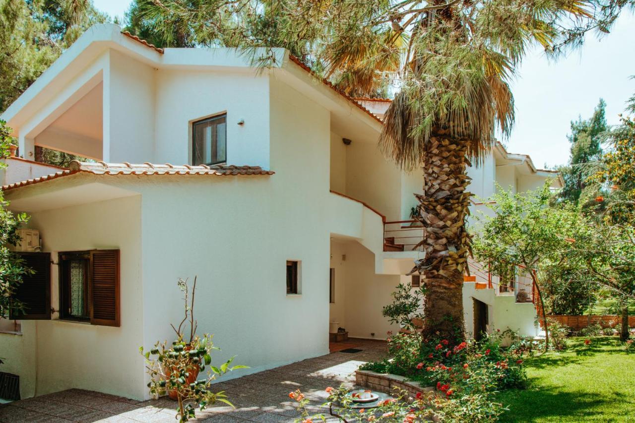 Beautiful Summerhouse In Sani'S Pine Forest Sani (Chalkidiki) Exterior foto